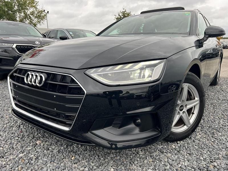 Schwarz Gebraucht 2022 Audi A4 Basis Kombi | 17.900 € (Superpreis) - Bild 1/4