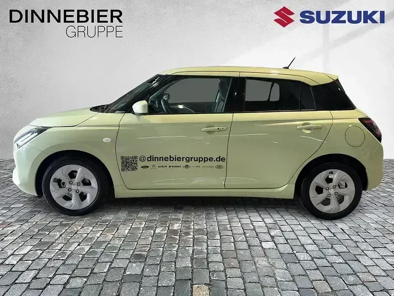 Neu Suzuki Swift Comfort 83 PS (61 kW) 2026 Gelb (metallic) Kleinwagen