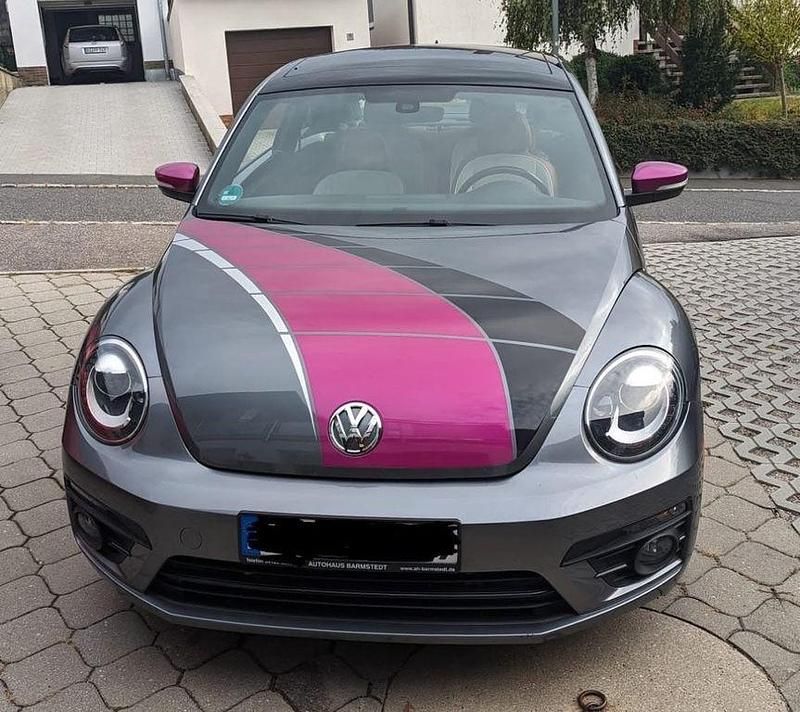 Grau Gebraucht 2016 VW Beetle S Limousine | 17.300 € - Bild 1/4