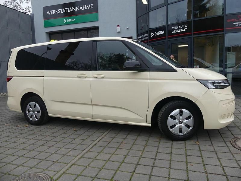 Beige Gebraucht 2024 VW T7 Van | 44.700 € (Superpreis) - Bild 1/4