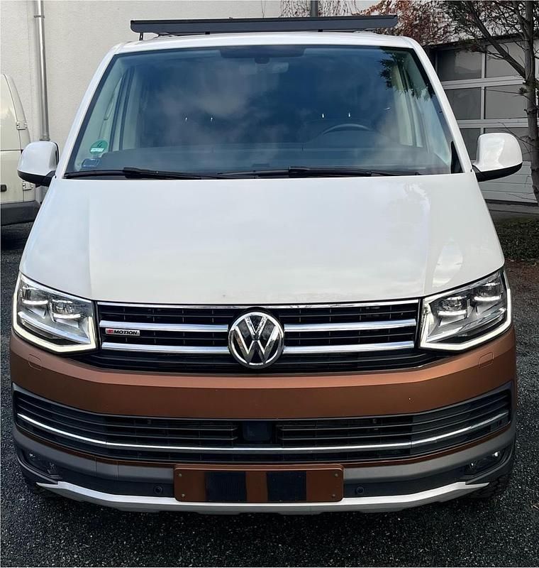 Gebraucht VW Multivan PanAmericana 204 PS (150 kW) 2018 Andere farben Van