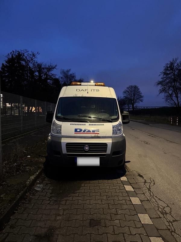 Gebraucht Fiat Ducato 100 PS (73 kW) 2009 Weiß Van