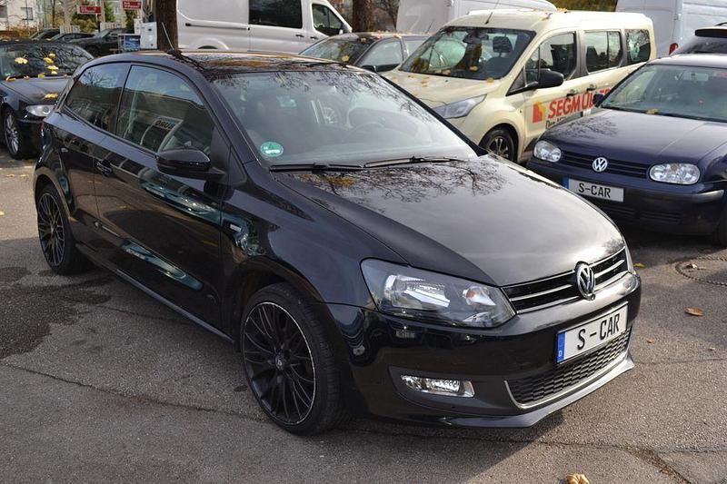 Gebraucht VW Polo Match 90 PS (66 kW) 2012 Schwarz Limousine