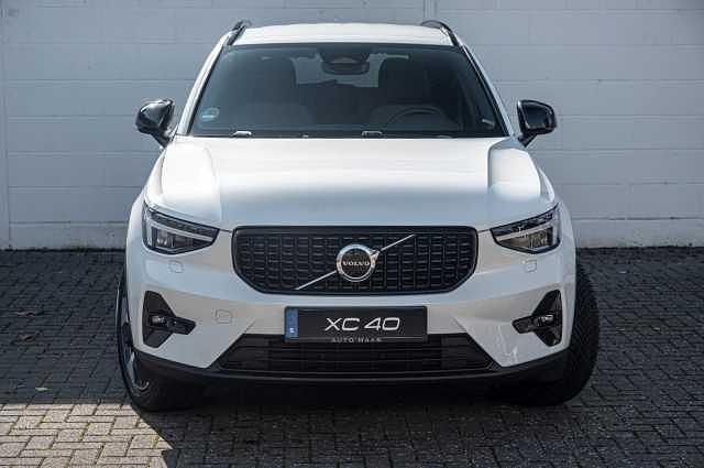 Gebraucht Volvo XC40 145 PS (106 kW) 2022 SUV