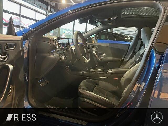 Gebraucht Mercedes CLA200 AMG 163 PS (119 kW) 2025 Blau Coupé