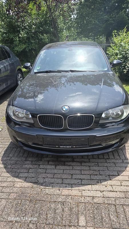 Schwarz Gebraucht 2008 BMW 118 Kleinwagen | 2.400 € (Superpreis) - Bild 1/4