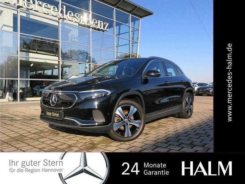 Schwarz Gebraucht 2021 Mercedes EQA250 Electric Art SUV | 30.950 € (Fairer Preis) - Bild 1/4