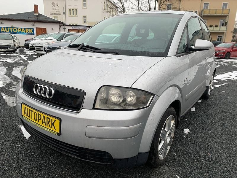 Gebraucht Audi A2 75 PS (55 kW) 2001 Silber Kleinwagen