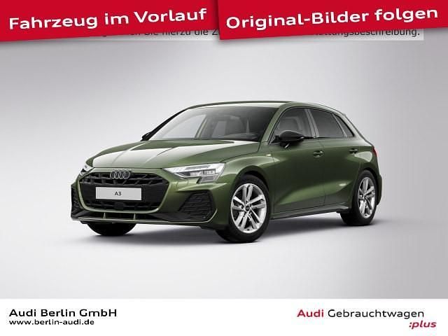 Distriktgrün metallic Gebraucht 2024 Audi A3 S-Line Kombi | 34.990 € (Superpreis) - Bild 1/3