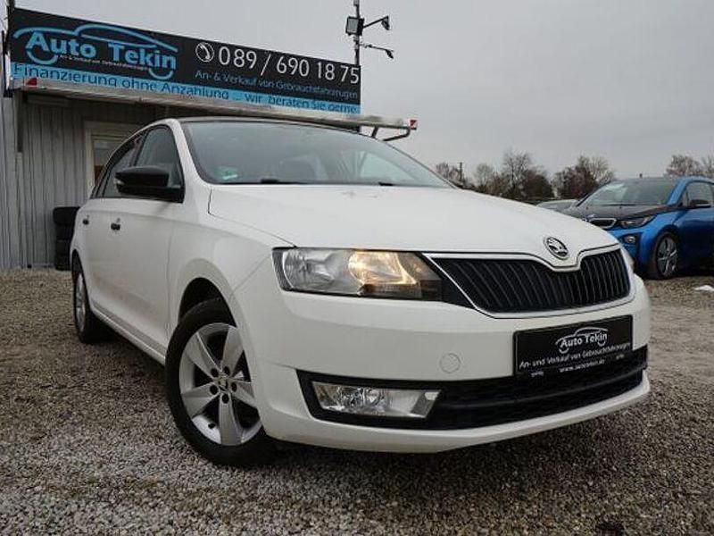 Gebraucht Skoda Rapid Active 90 PS (66 kW) 2016 Weiß Kleinwagen