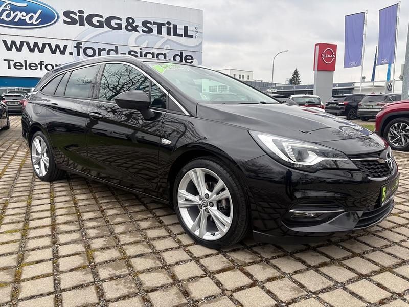 Gebraucht Opel Astra Ultimate 145 PS (106 kW) 2019 Onyx schwarz Kombi
