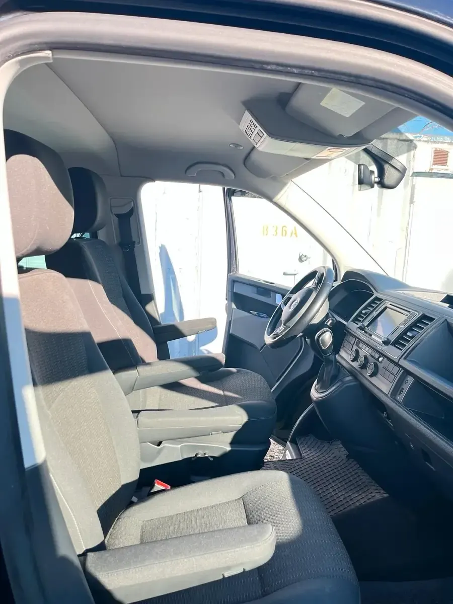 Gebraucht VW Caravelle 176 PS (129 kW) 2019 Schwarz Van