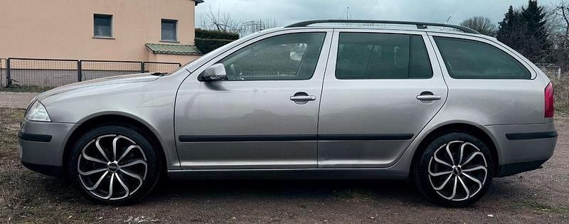 Gebraucht Skoda Octavia Elegance 140 PS (102 kW) 2007 Kombi