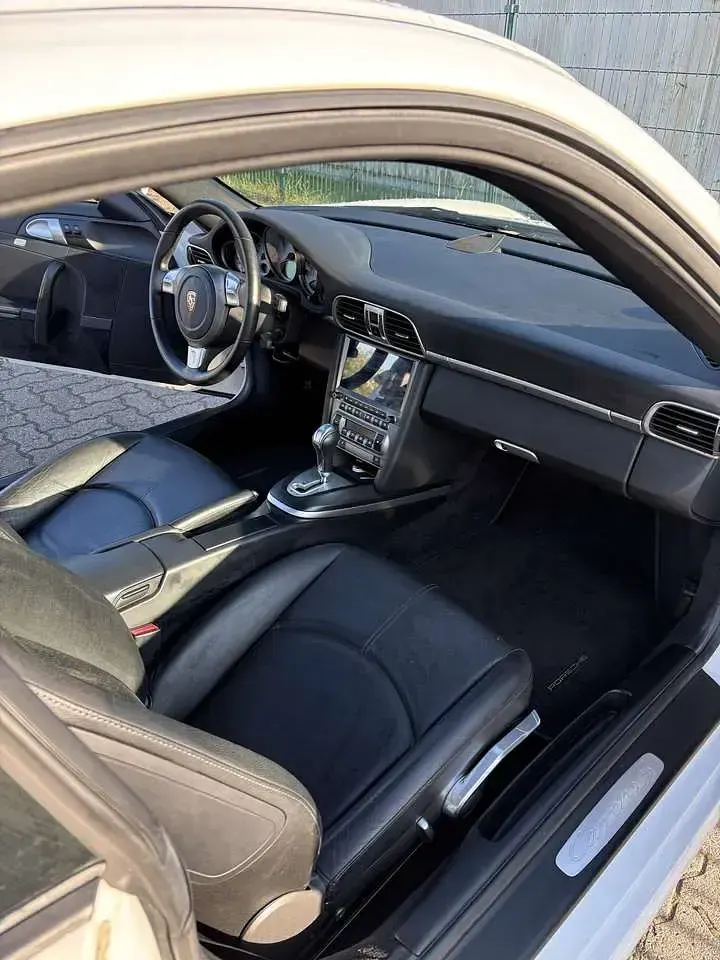 Gebraucht Porsche 911 Carrera S 355 PS (261 kW) 2006 Weiß Coupé