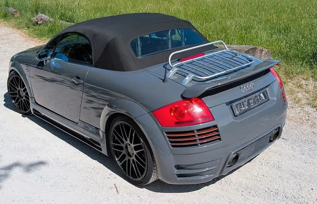 Gebraucht Audi TT Roadster Sport 250 PS (183 kW) 2000 Grau Cabrio