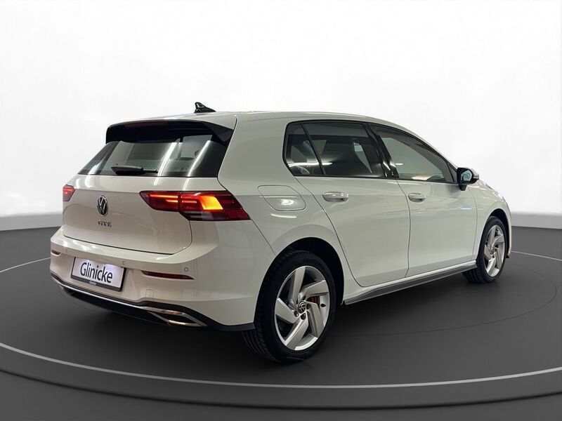 Gebraucht VW Golf VIII GTE 245 PS (180 kW) 2022 Pure white Limousine
