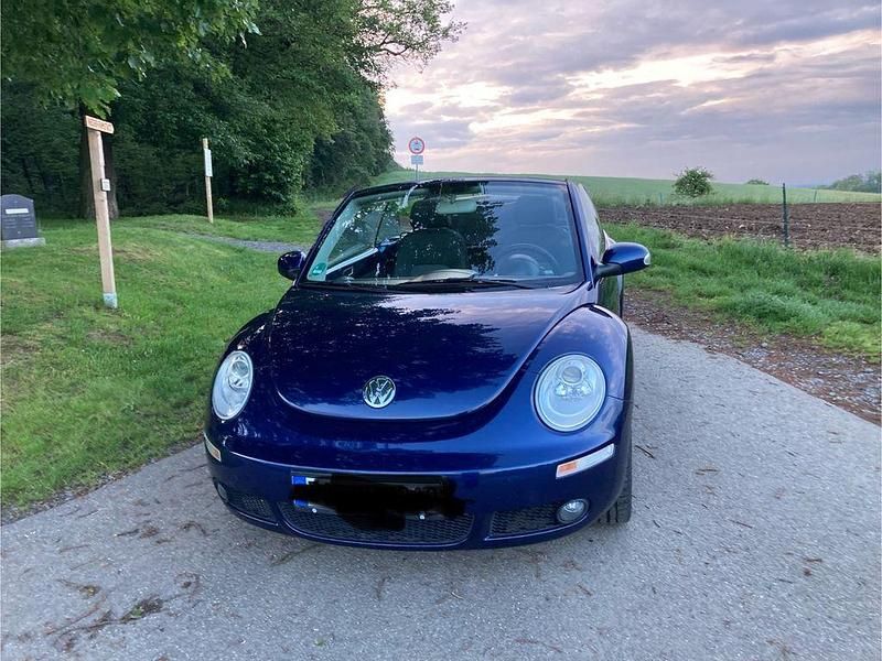 Gebraucht VW New Beetle 102 PS (75 kW) 2008 Blau Kleinwagen