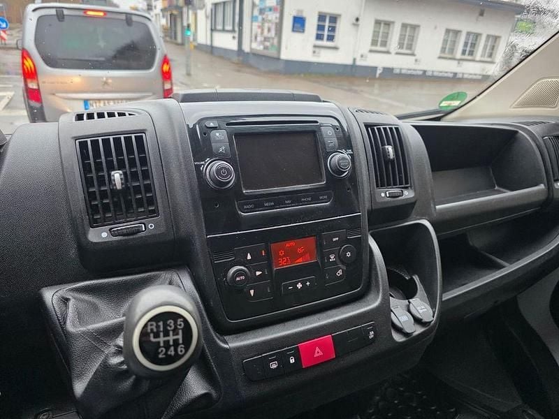 Gebraucht Fiat Ducato 204 PS (150 kW) 2018 Weiß Van