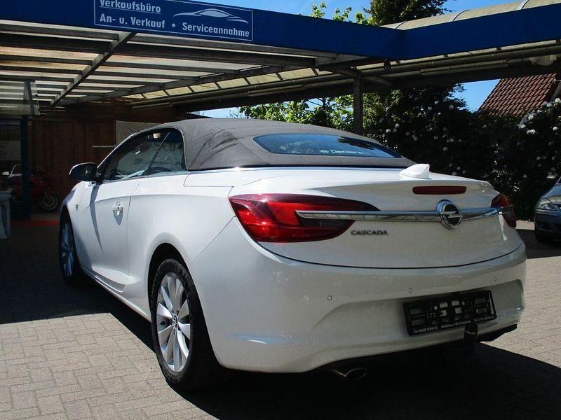 Gebraucht Opel Cascada Innovation 120 PS (88 kW) 2018 Weiß Cabrio
