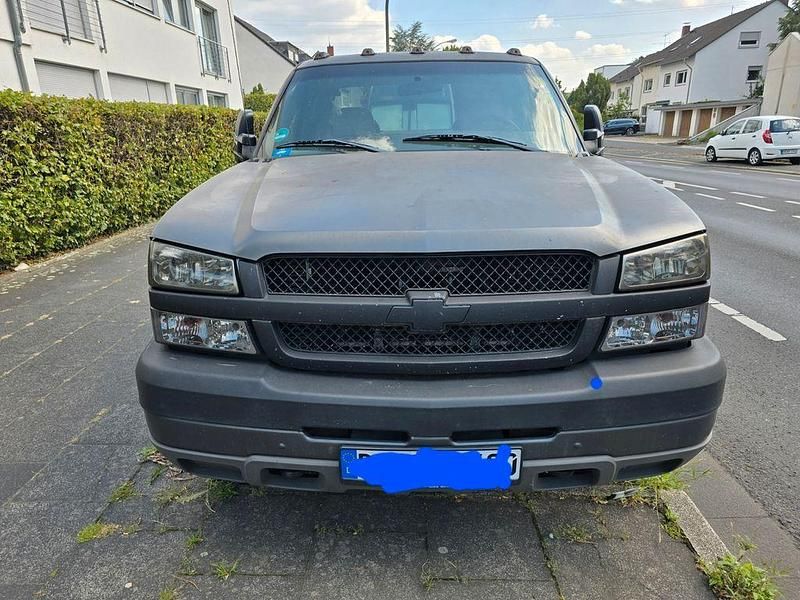 Gebraucht Chevrolet Silverado 302 PS (222 kW) 2004 Grau SUV