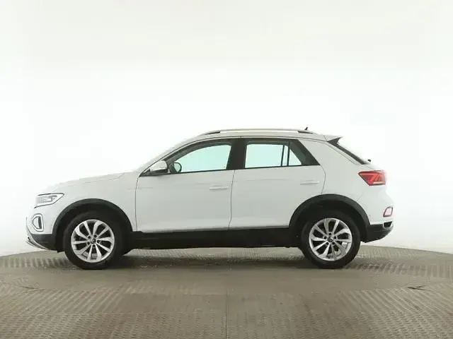 Gebraucht VW T-Roc Style 150 PS (110 kW) 2024 Pure white SUV