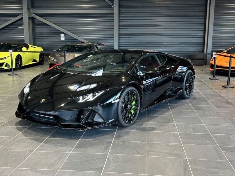 Gebraucht Lamborghini Huracán 640 PS (470 kW) 2022 Schwarz