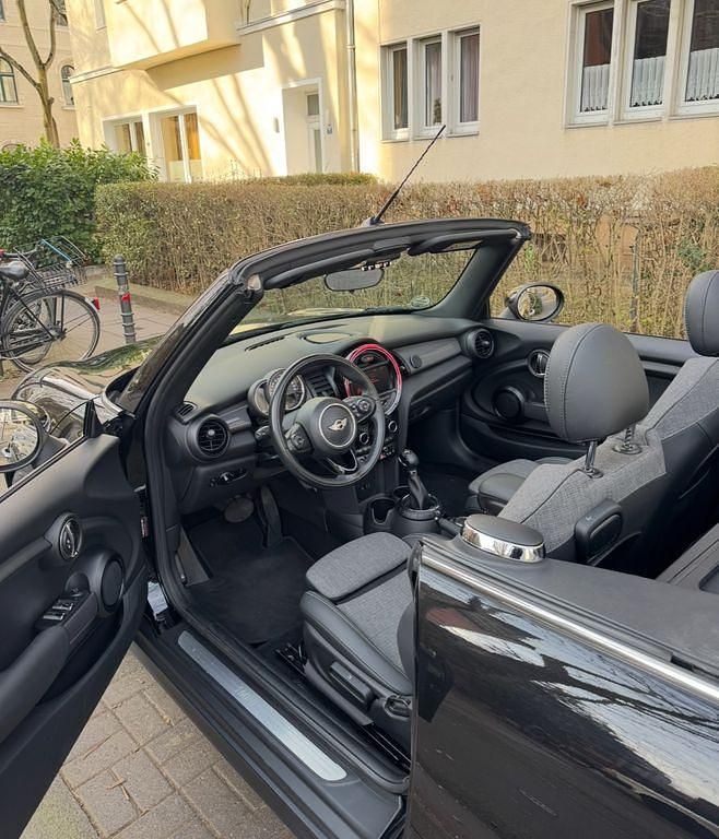 Gebraucht Mini Cooper Cabriolet 136 PS (100 kW) 2016 Schwarz Cabrio