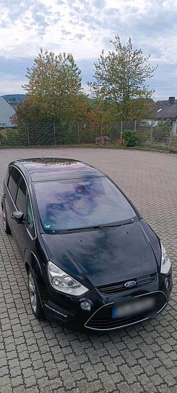 Schwarz Gebraucht 2012 Ford S-MAX S Van / Kleinbus | 5.600 € (Superpreis) - Bild 1/4