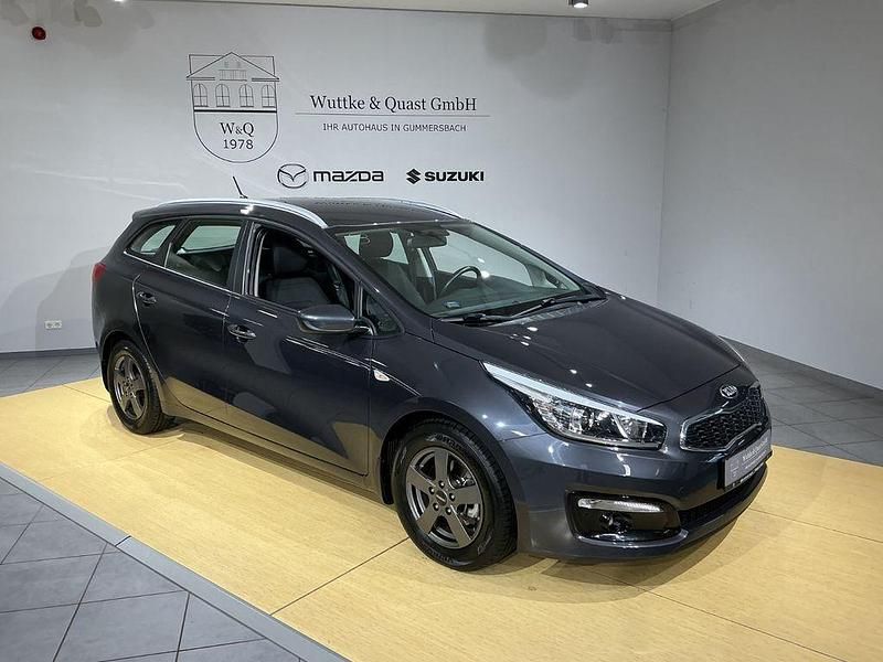 Grau Gebraucht 2018 Kia Ceed Sportswagon Kombi | 9.950 € (Fairer Preis) - Bild 1/4