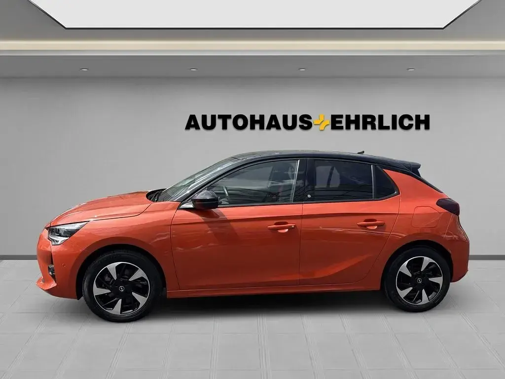 Gebraucht Opel Corsa-e GS Line 100 kW (136 PS) 2022 Power orange/dynamik orange Kleinwagen