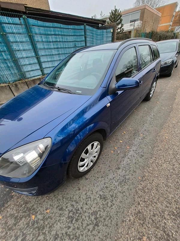 Gebraucht Opel Astra 105 PS (77 kW) 2005 Blau Kombi