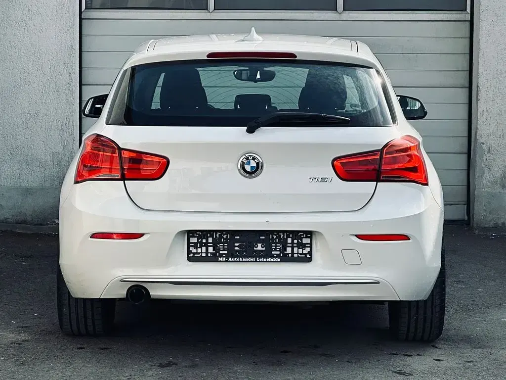 Gebraucht BMW 116 Sport Line 109 PS (80 kW) 2015 Weiß Kleinwagen