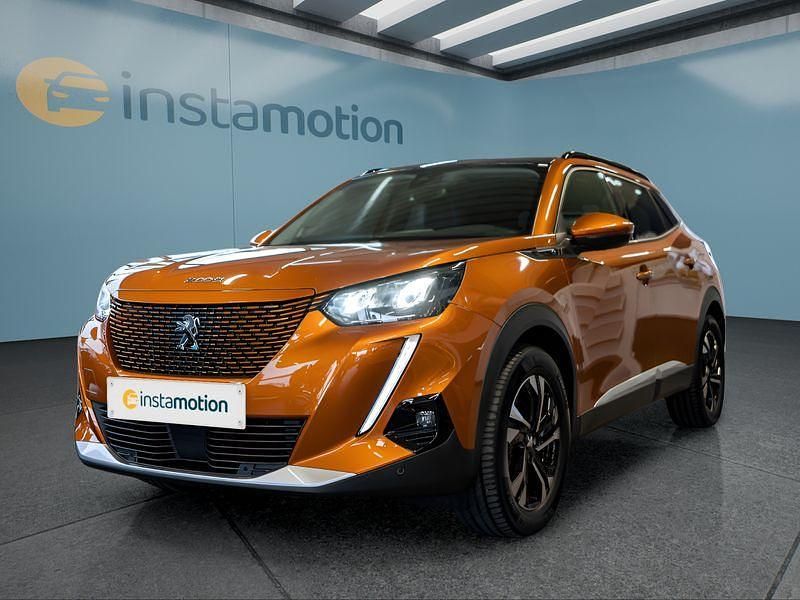 Orange Gebraucht 2021 Peugeot e-2008 SUV | 16.899 € (Fairer Preis) - Bild 1/4