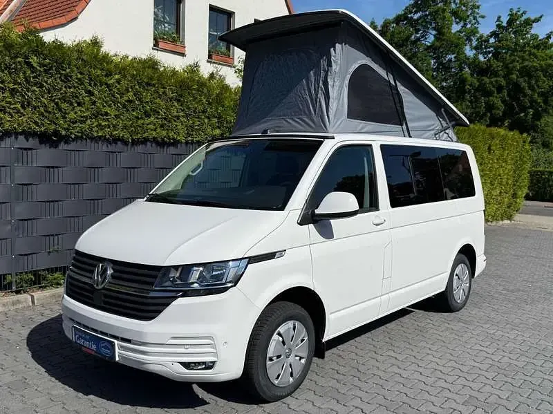 Gebraucht VW Multivan Beach 150 PS (110 kW) 2020 Weiß Van / Kleinbus