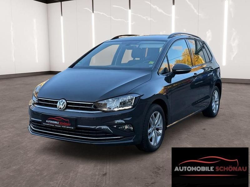 Grau Gebraucht 2019 VW Golf Sportsvan Comfortline Van / Kleinbus | 14.490 € (Fairer Preis) - Bild 1/4