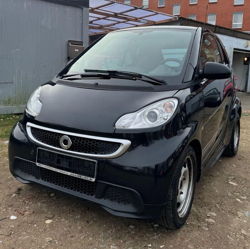 Schwarz Gebraucht 2014 Smart ForTwo Coupé Coupé | 3.900 € (Guter Preis) - Bild 1/4