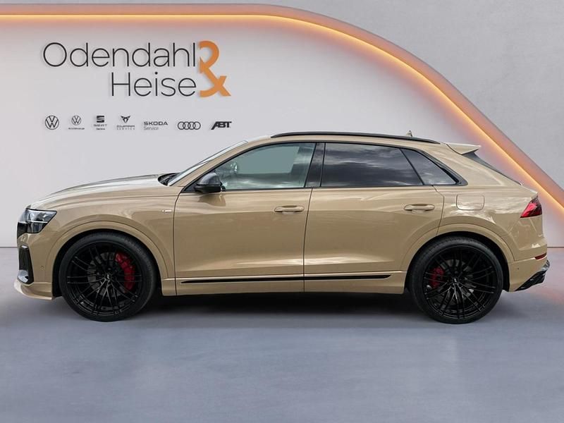 Gebraucht Audi Q8 Business 557 PS (409 kW) 2025 Sakhirgold metallic SUV
