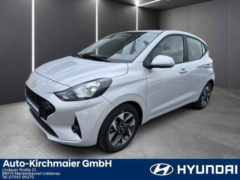 Grau Neu 2025 Hyundai i10 Comfort Kleinwagen | 18.980 € (Etwas zu teuer) - Bild 1/2