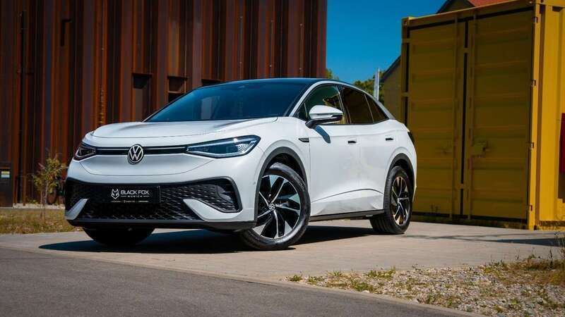 Gletscherweiß metallic Gebraucht 2023 VW ID.5 Pro Performance SUV | 57.300 € - Bild 1/4