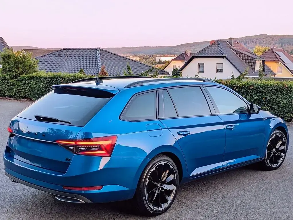 Gebraucht Skoda Superb SportLine 218 PS (160 kW) 2020 Blau Limousine
