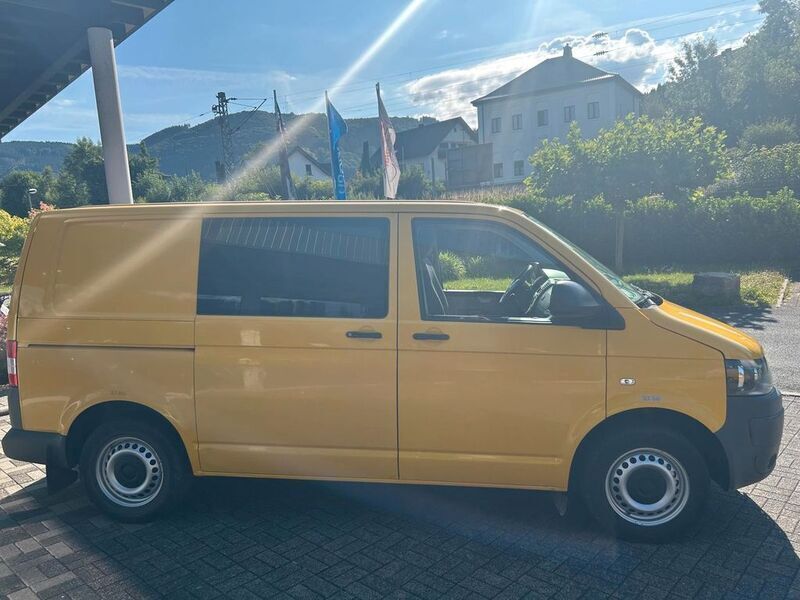 Gebraucht VW T5 84 PS (61 kW) 2011 Gelb Van