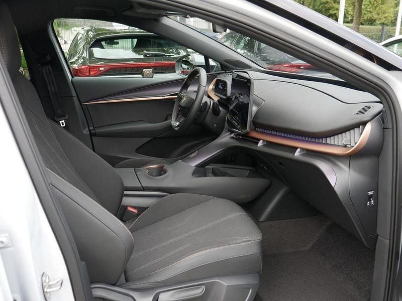 Gebraucht Cupra Tavascan Endurance 210 kW (286 PS) 2024 Silber SUV