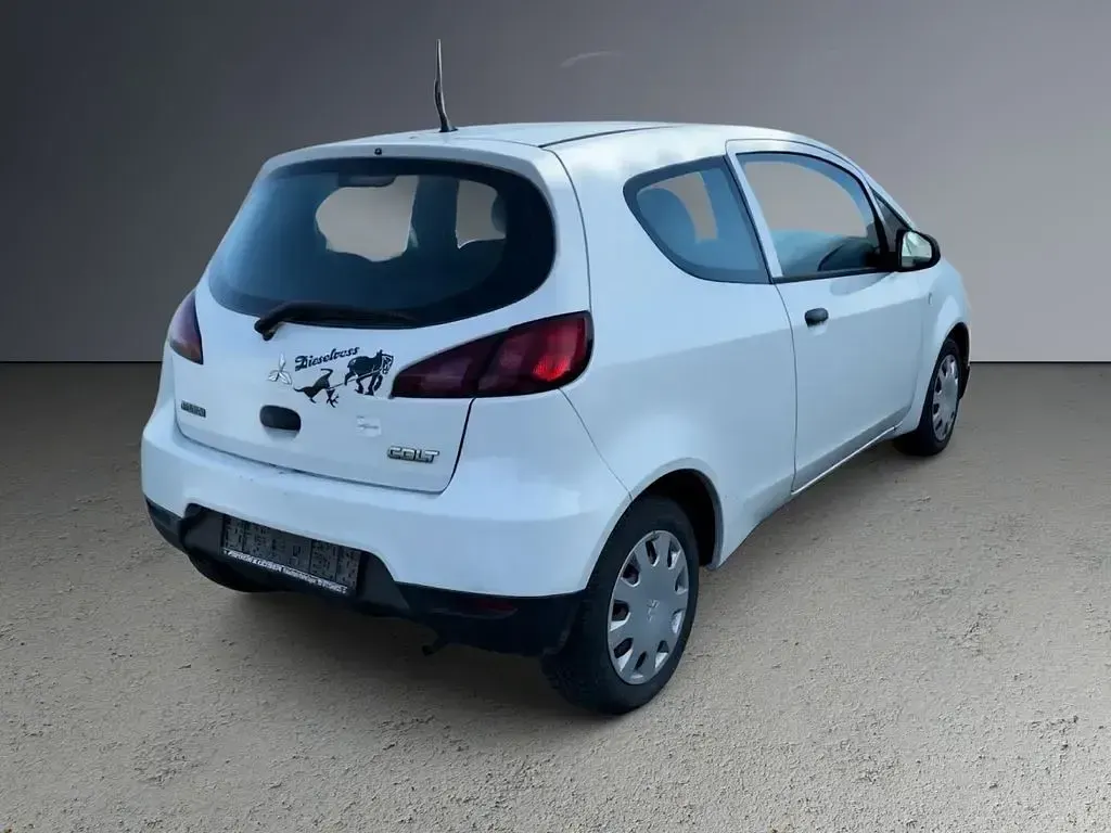 Gebraucht Mitsubishi Colt Basis 75 PS (55 kW) 2009 Weiß Kleinwagen