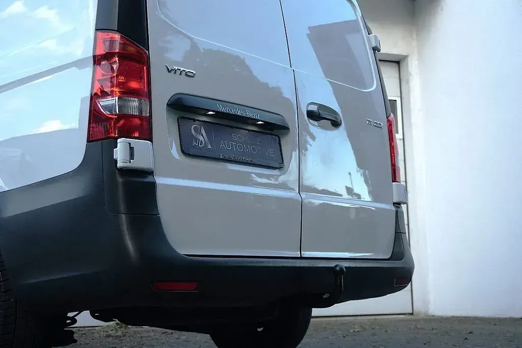 Gebraucht Mercedes Vito 114 PS (83 kW) 2017 Weiß Van