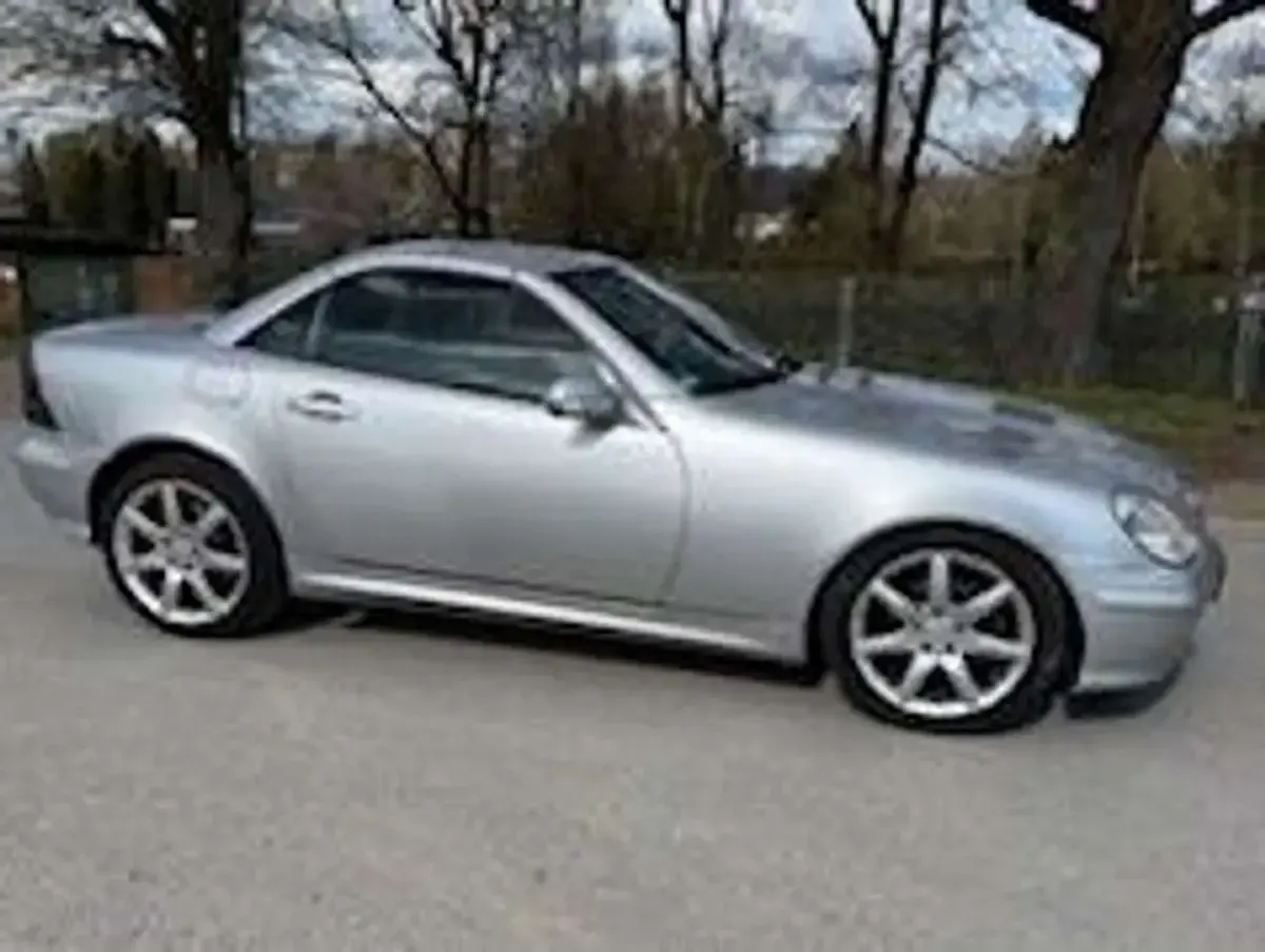 Gebraucht Mercedes SLK200 Edition 163 PS (119 kW) 2000 Silber Cabrio