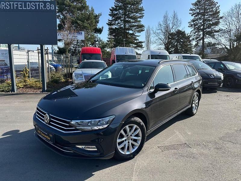 Gebraucht VW Passat Business 150 PS (110 kW) 2021 Grau Kombi