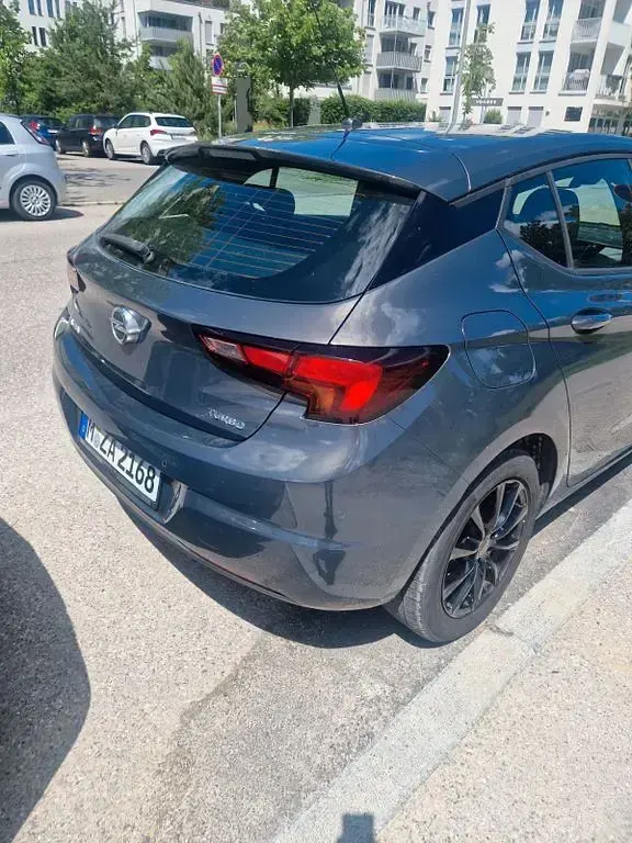 Gebraucht Opel Astra Dynamic 125 PS (91 kW) 2016 Braun Limousine