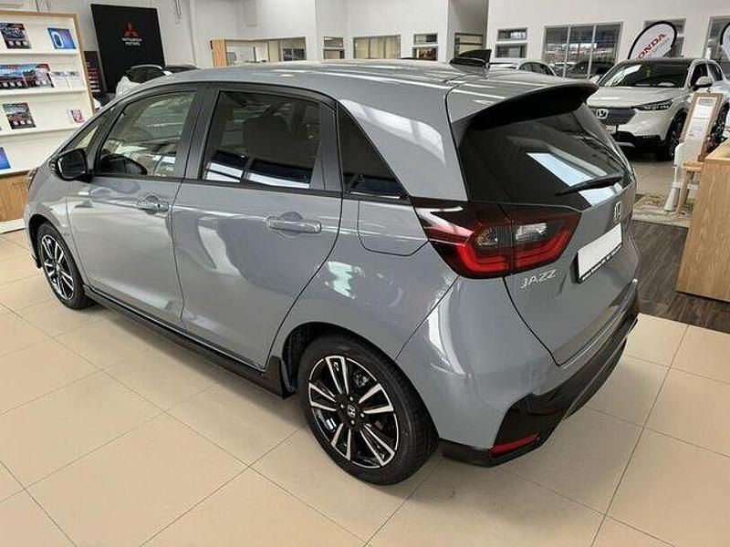 Gebraucht Honda Jazz Advance 122 PS (89 kW) 2025 Urban grey Kleinwagen