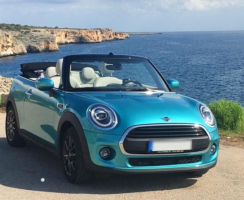 Grün Gebraucht 2019 Mini Cooper Cabriolet Cabrio | 23.500 € - Bild 1/4