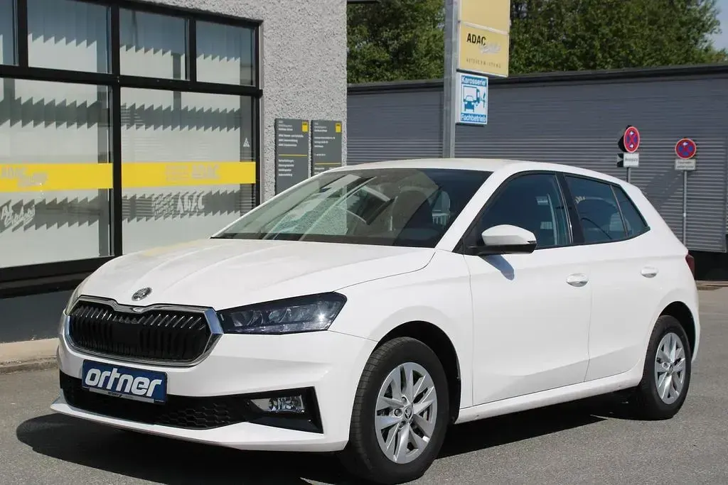 Usata Skoda Fabia Selection 95 CV (69 kW) 2023 Bianco Utilitaria